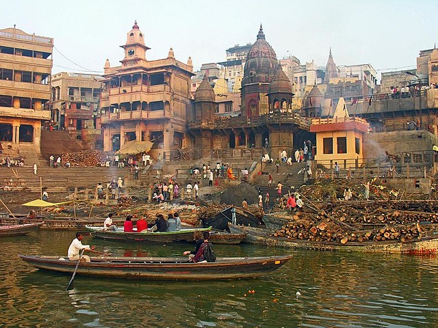 5 places must visit in varanasi