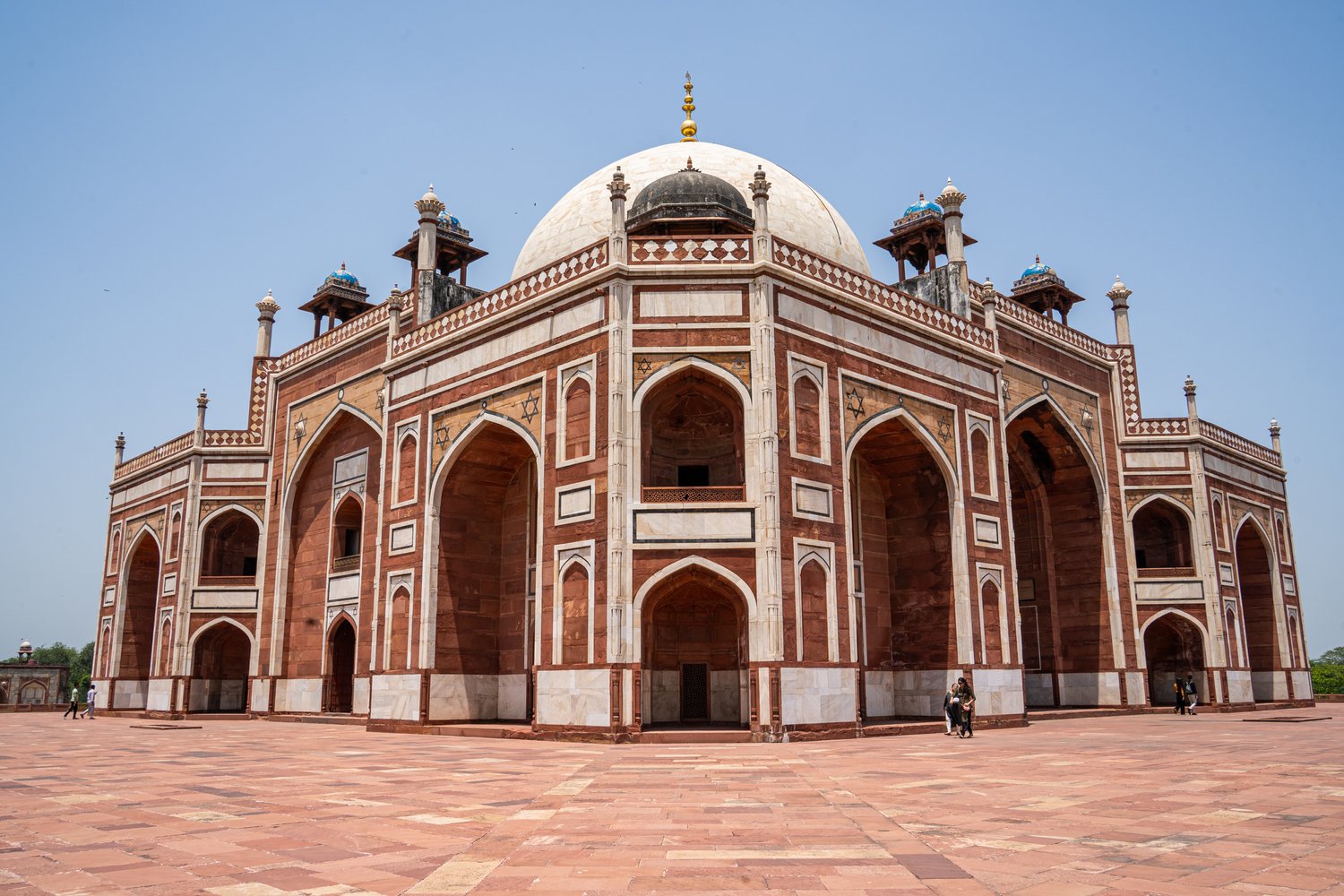 5 famous places to visit in delhi